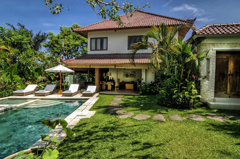 Hevea Villas Seminyak Værelse billede