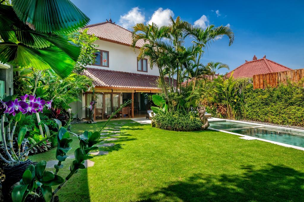 Hevea Villas Seminyak Værelse billede