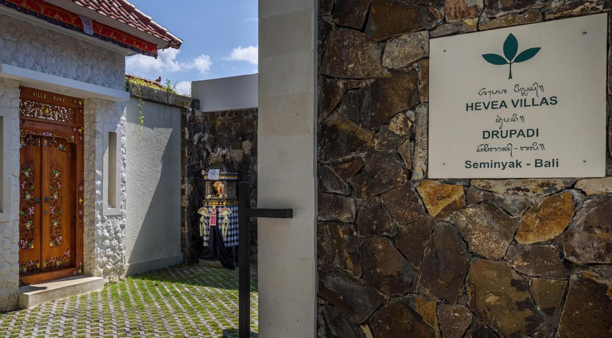 Hevea Villas Seminyak Eksteriør billede